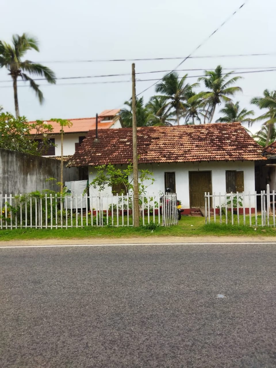 Valuable Beachfront Land & House for Sale in Hikkaduwa